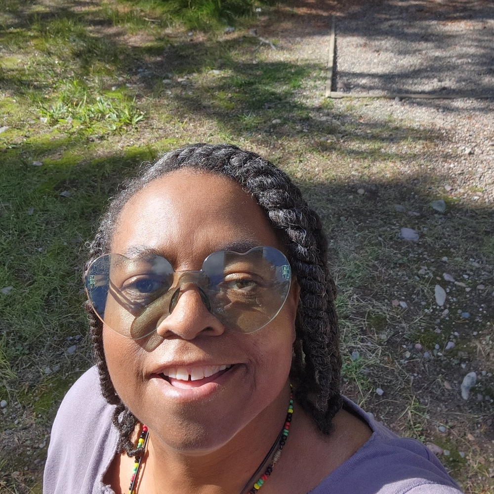 Meet your Posher, Tracy